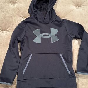 Under Armour Sweatshirt